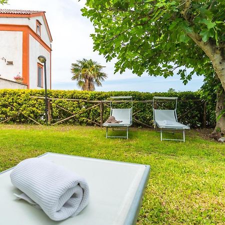 La Terrazza Sul Giardino Procida Exterior foto