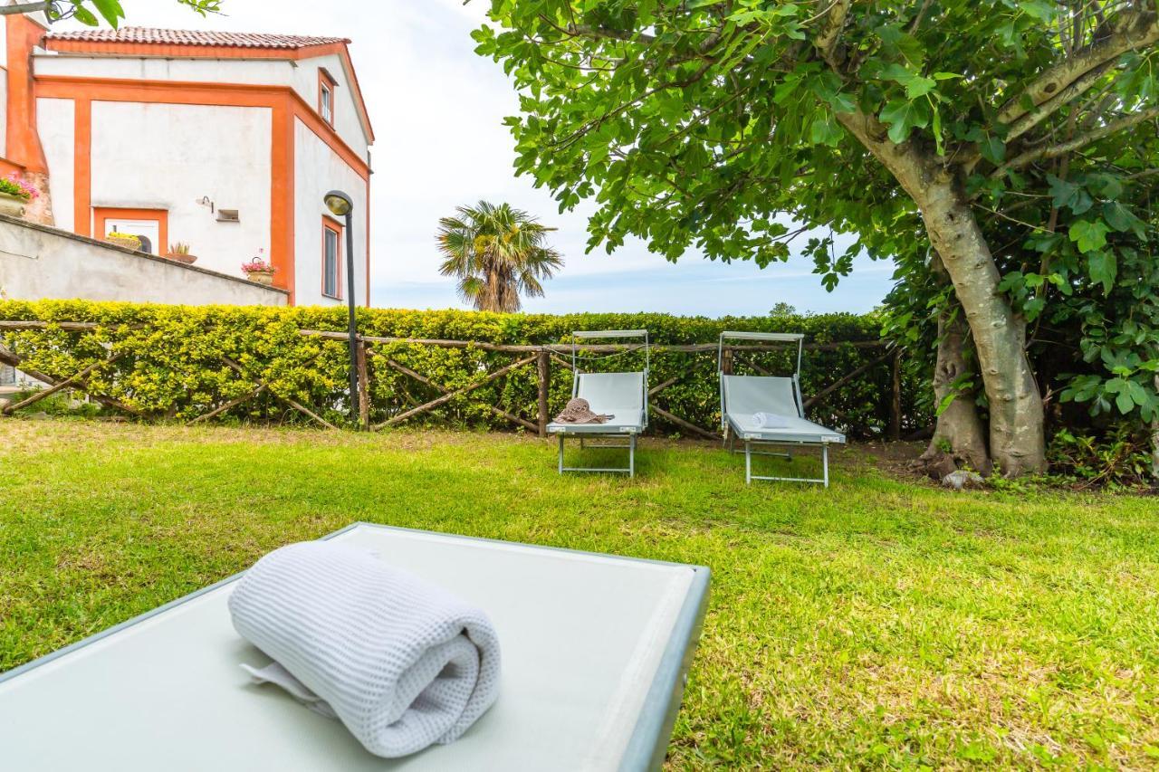 La Terrazza Sul Giardino Procida Exterior foto